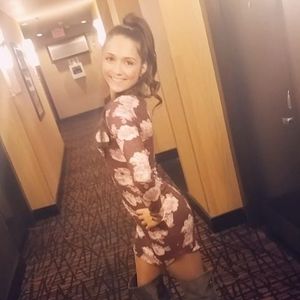 Meet your Posher, Felicia